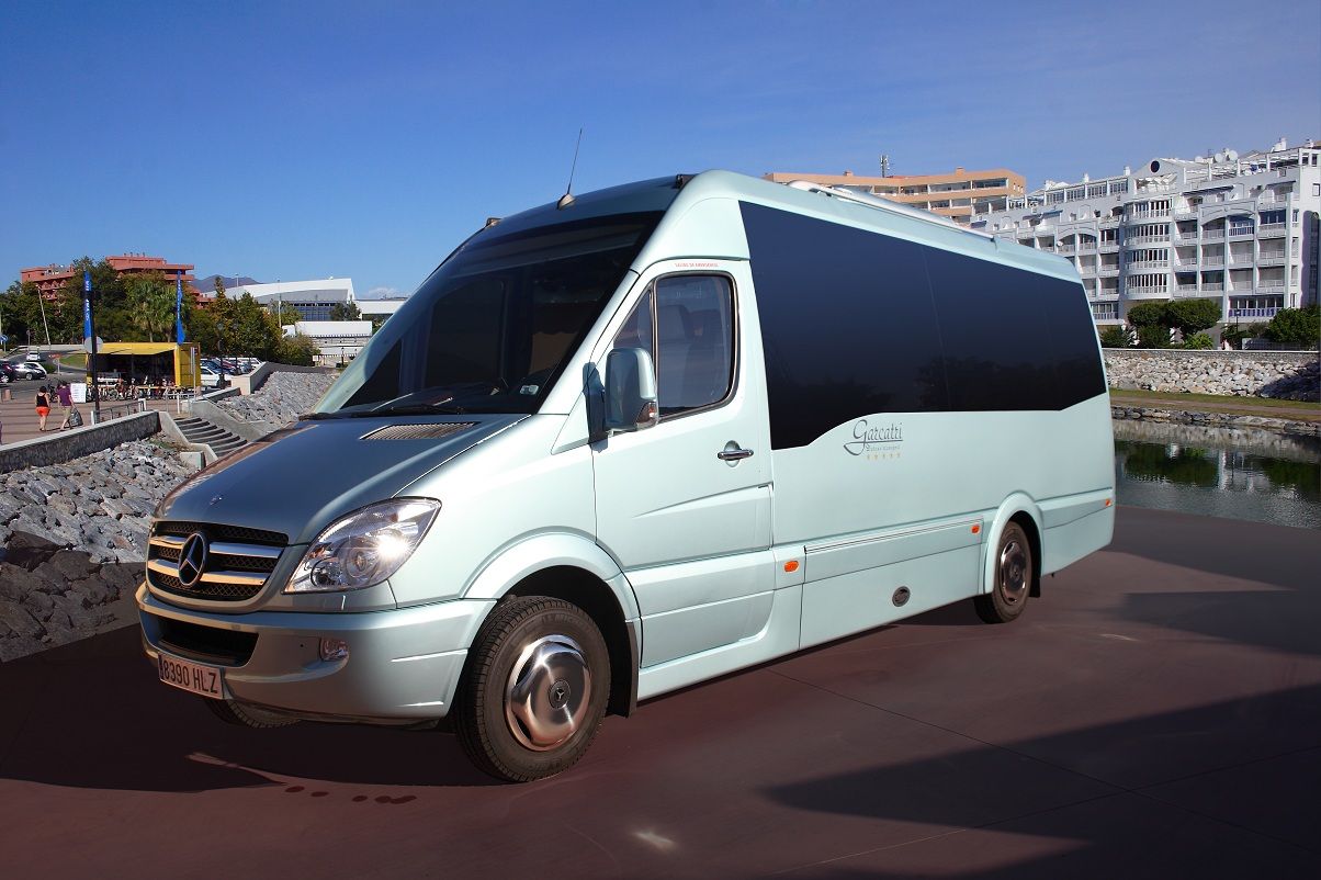 Minibus Mercedes 15 Pax Gran Luxe